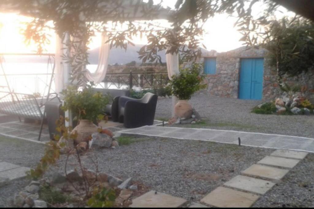 Villa Tsampika Pefki Екстериор снимка